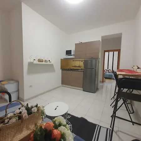Chafbius Downtown Deluxe קליארי