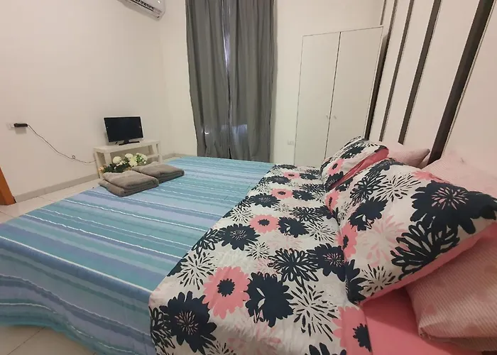 Chafbius Downtown Deluxe 別荘 カリアリ